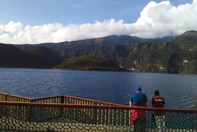 Otavalo, Cotacachi & Cuicocha Day Tour
