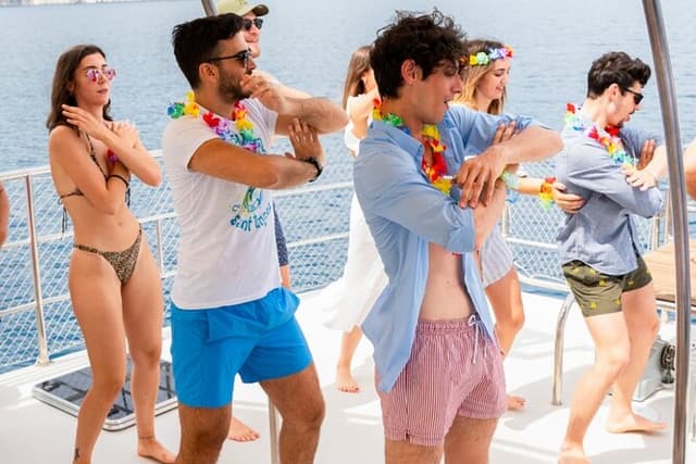 Catamaran tour