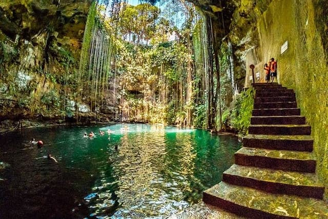 Tour Chichen Itza 2 Cenotes Suytun and Ik-kil