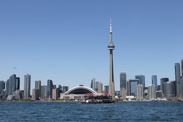 Toronto Harbour and Islands Cruise
