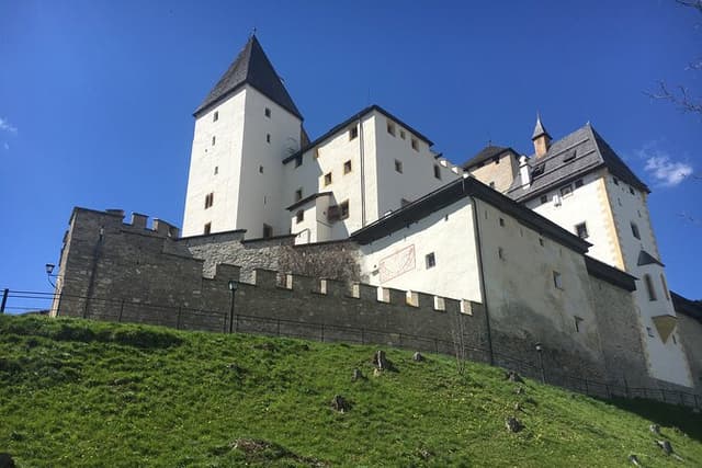 Private Medieval Castles Tour: Discover Werfen and Mauterndorf