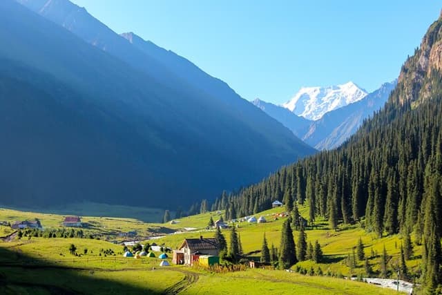 5 days Altyn Arashan, Son Kul and Issyk Kul Lakes