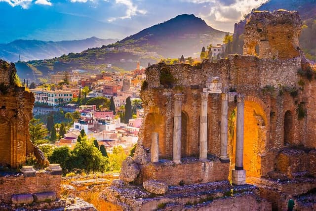 Majestic Sicily - Taormina and Castelmola Tour from Messina Port