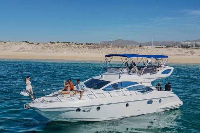 Yacht Azimut for rent in Cabo San Lucas