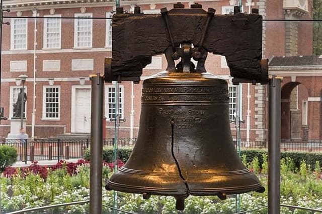 90 Minute History Walking Tour of Old City Philadelphia