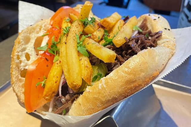 Berlin Food Tour with Full Meal & Drinks by Do Eat Better