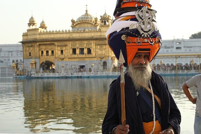 Amritsar Full Day Tour with Wagah Attari Border Taxi Service