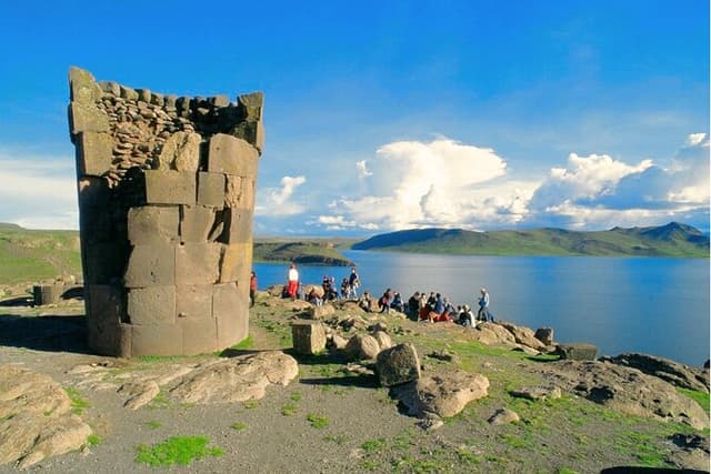 Half Day Excursion to Chullpas de Sillustani from Puno