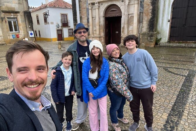 Premium Transfers: Lisbon to Algarve Coastal Journey