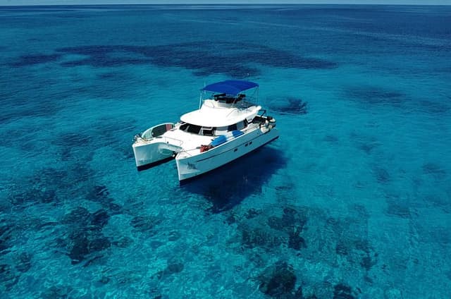 St Anne Marine Park Moyenne Island Private Catamaran Creole Lunch