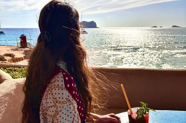 Ibiza Natural: Flavors, Field and Adventure in Cala Comte and Benirras
