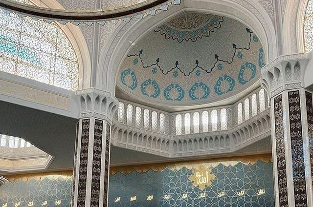 Old Mosque Tour from Abuja
