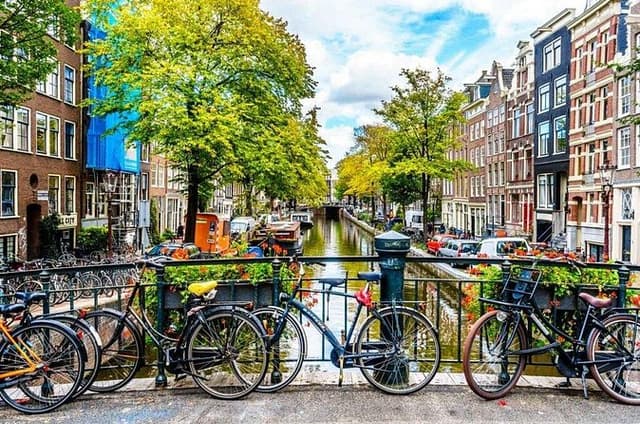 City Kickstart Tour: Amsterdam