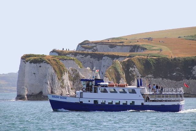Poole Jurassic Coast Circular Cruise