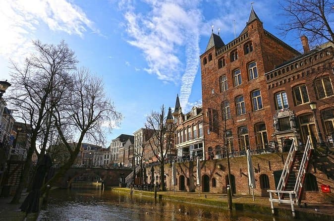 Compare Top Tours: Amsterdam to Den Bosch & Utrecht