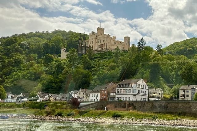 Koblenz: Stolzenfels Castle Private Tour with Transfers