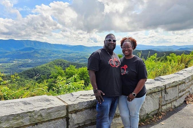 Top-Rated Smokies Tours & Pigeon Forge Excursions