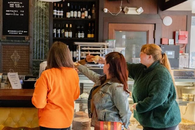 Eastern Public Market Food Tour with 5 Tastings plus Dessert