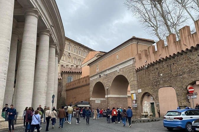 Passetto di Borgo: Secret Vatican Corridor Tours