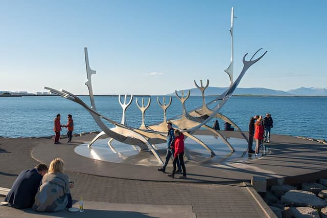 Private Reykjavik City Tour in Multi-Language Guide Options