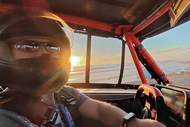 Drive like a Baja 1000 driver in a Speed UTV in Loreto