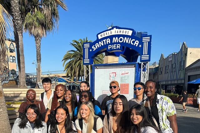 The Private Santa Monica Scavenger Hunt
