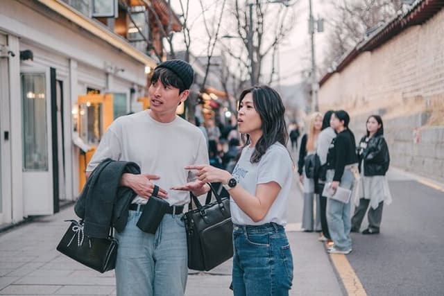 Explore Hidden Seoul with a Historian & Photographer