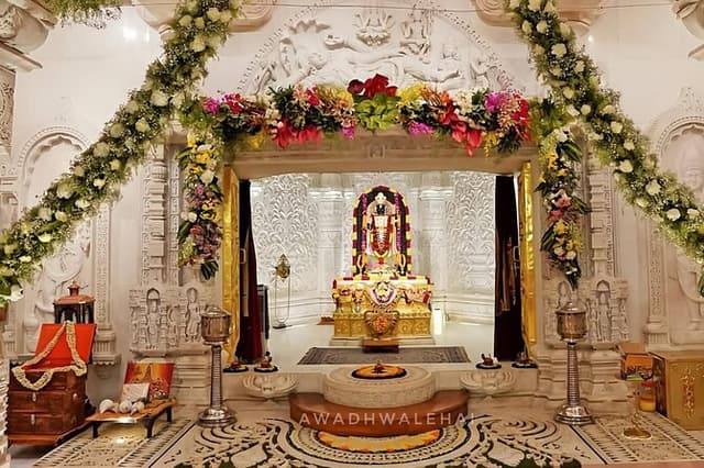 Ayodhya VIP/Sugam Darshan & Accommodation - Wheelchair support