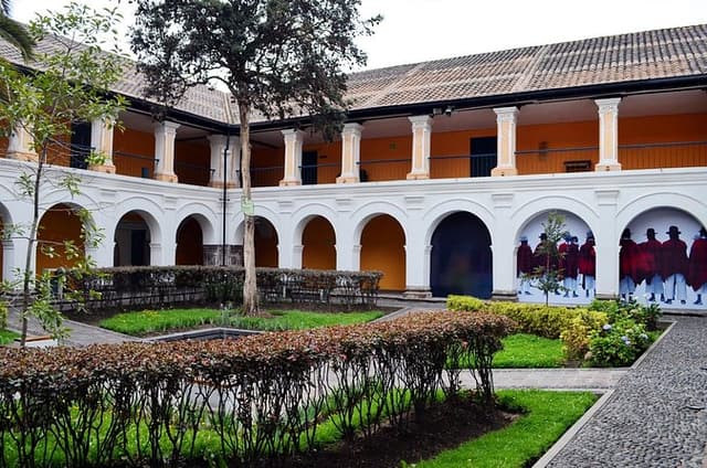 Skip-the-Line Museo de la Ciudad Quito Private Tour