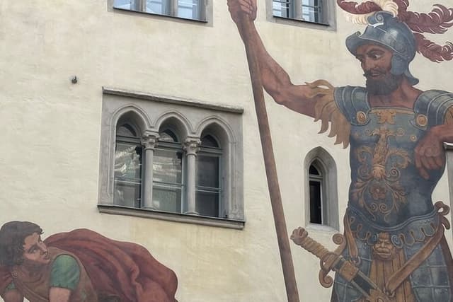 Regensburg Private Tour. Personalities, Art and Food Tour