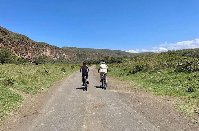 Hells Gate Day Tour and Lake Naivasha Boat Ride