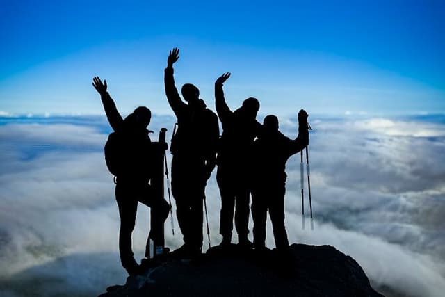 Mount Pico Guided Climb – Summit Portugal’s Highest Peak