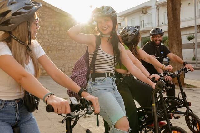Ecobike tour in historic Heraklion