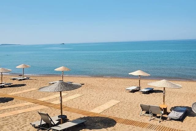 Katakolo Port Shore and Kourouta Beach Excursion