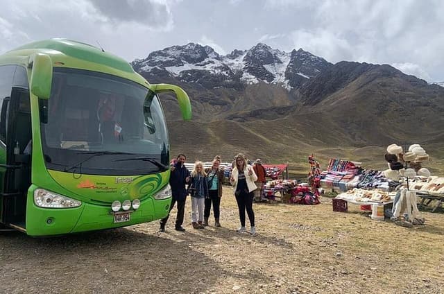 Cusco to Puno or Puno to Cusco Sightseeing Transfer with Lunch