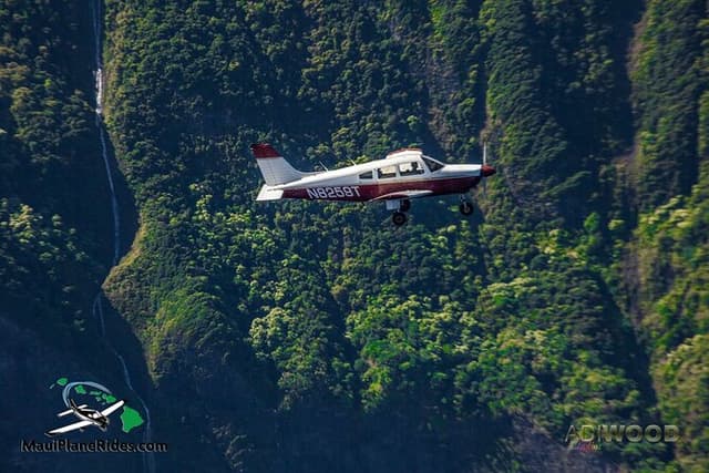 Maui-PRIVATE-Air Tour: SKY-ROAD to HANA: Lava Flows, Waterfalls!