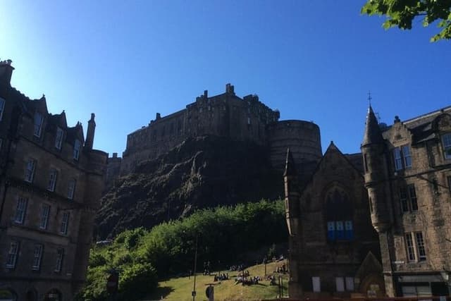 Edinburgh Private Walking Tour