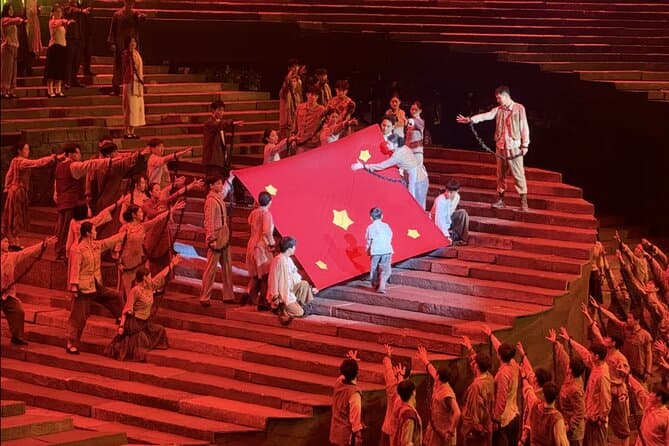 Chongqing 1949: An Unforgettable Historical Stage Show