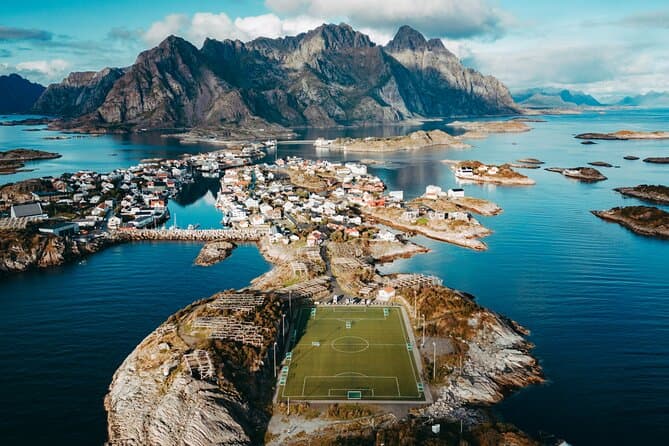 Master Arctic Photography: Lofoten Highlights Photo Tour
