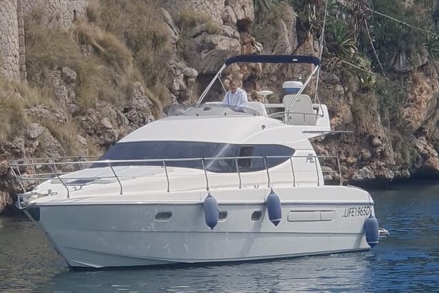 Exclusive Boat Tour Along the Palermo Coast Baia Mondello