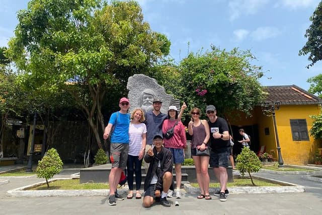 Hoi An Old Town Walking Tour: History, Culture & Local Life
