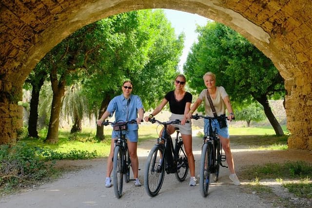 E-Bike Photo Stop Tour