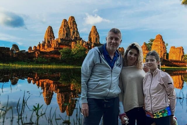 2-Days Private Angkor Wat Sunrise/Sunset Tours And Banteay Srei