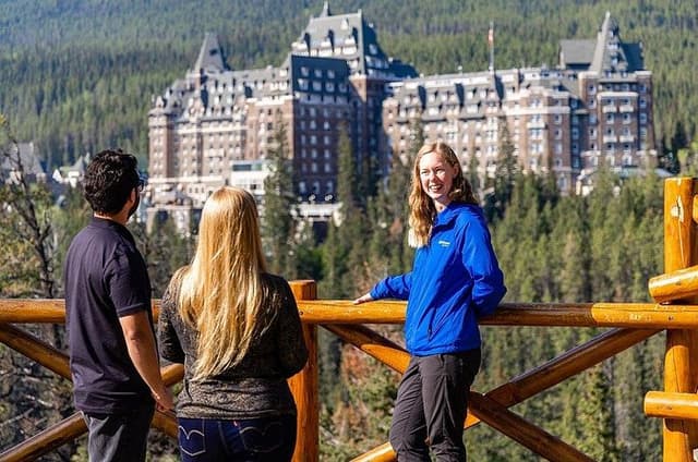 Banff Sightseeing Tour from Calgary