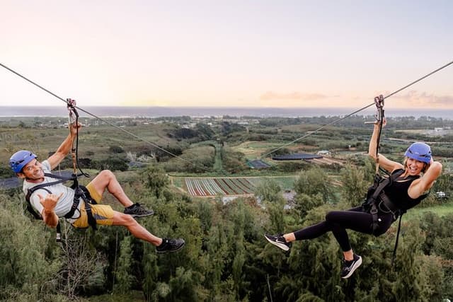Oahu's North Shore: 8-Line Zipline Adventure