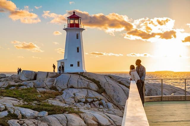 Peggy’s Cove Express Tour: Scenic Guided Experience