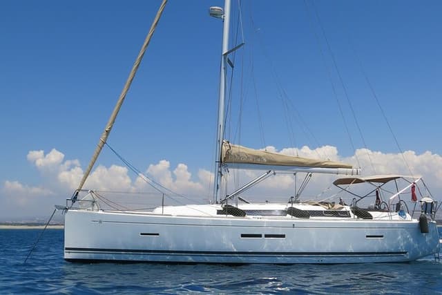 Mediterranean Sailing Tour to Îles de Lérins