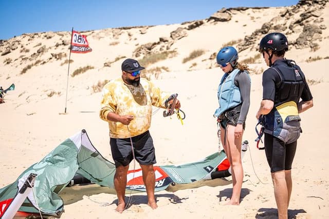 Beginner Kitesurfing Adventure in Dakhla with Level 3 Instructor