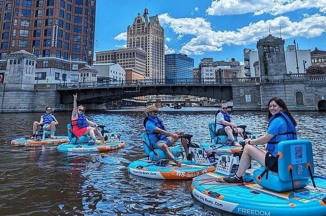 Adult Party Boat Rentals on the Milwaukee River