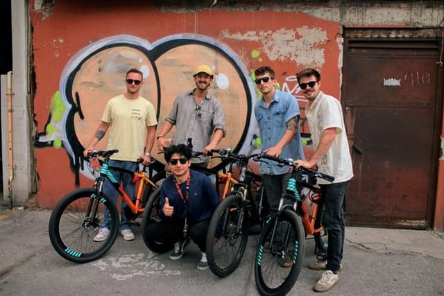 Mexico City Bike Rental - Angel of Independence Area